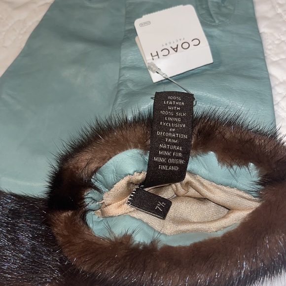 RARE VINTAGE SeaFoam Butterfly Coach Gloves Size 7 1/2 (Original Tags)[Mink Fur] - Picture 6 of 7